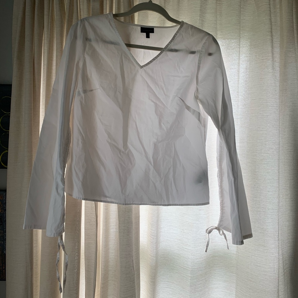 White Shirt w/tie on sleeves